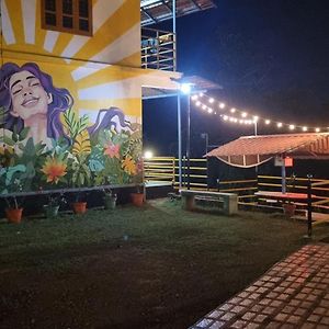 Kayaltheeram Resort & Homestay